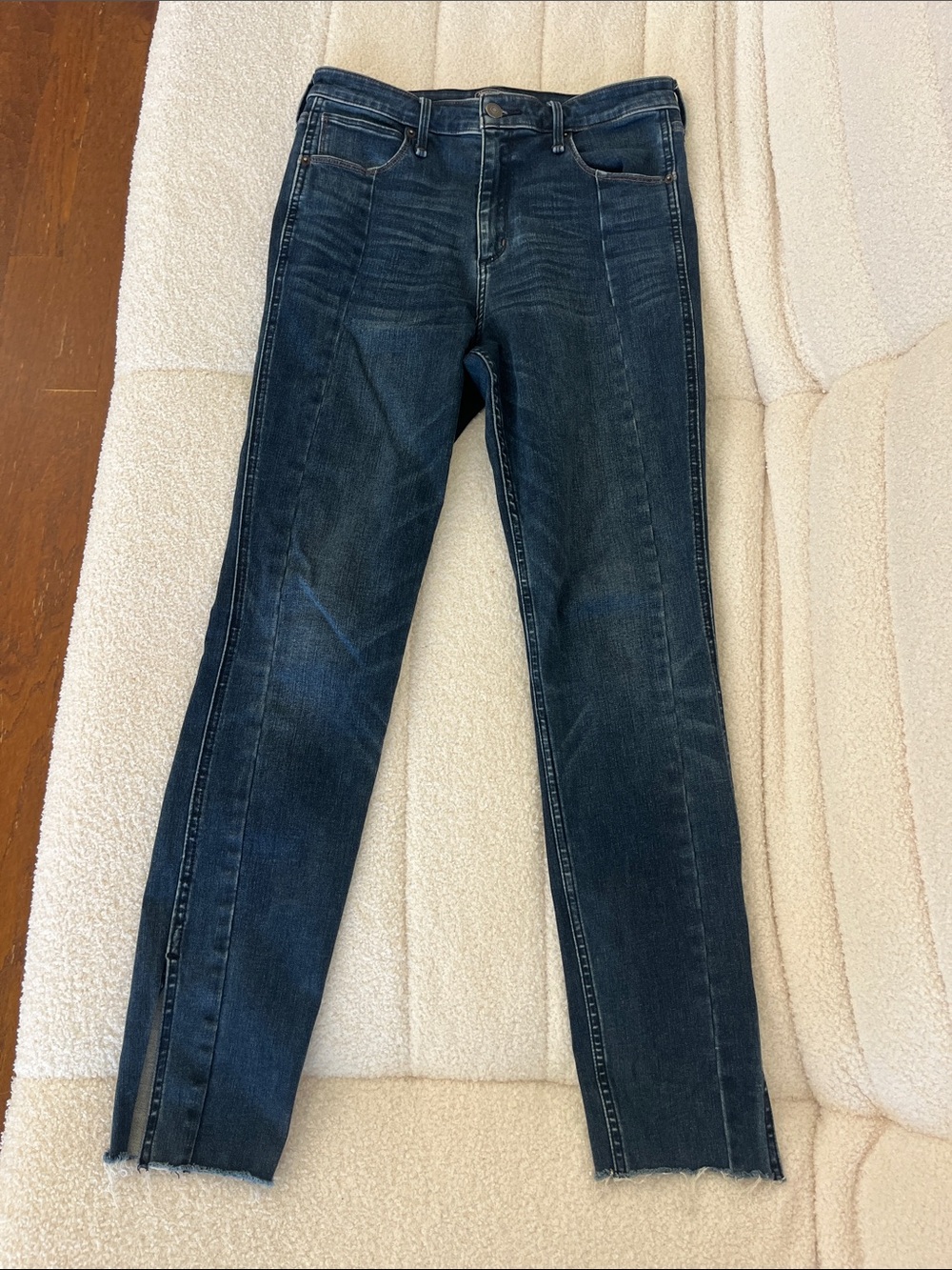 Abercrombie & Fitch Dark Blue Skinny High-Rise Jeans